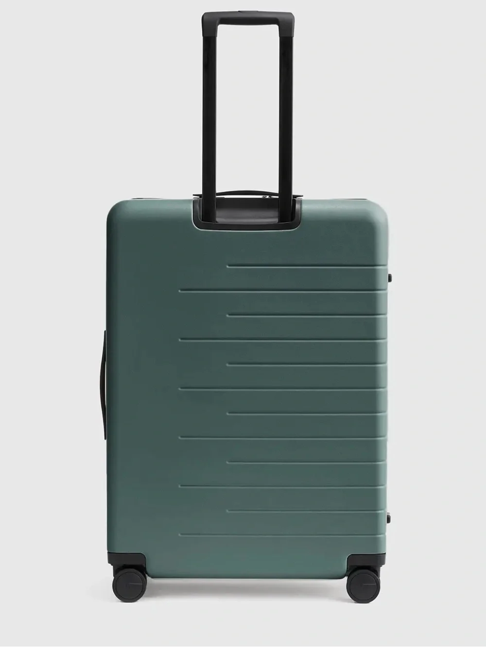 Quince Dark Green Hard-Shell Spinner Carry-On